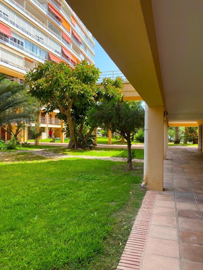 Acogedor Estudio A 2 Min De La Playa Apartment Torremolinos Bagian luar foto