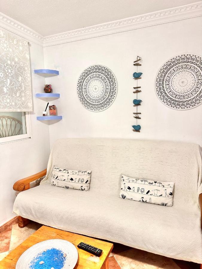 Acogedor Estudio A 2 Min De La Playa Apartment Torremolinos Bagian luar foto